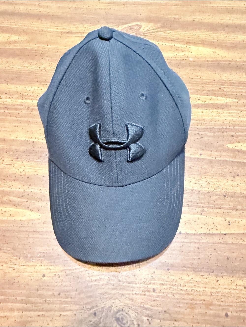 Under Armour Black Logo Curved-Brim Cap classic fit